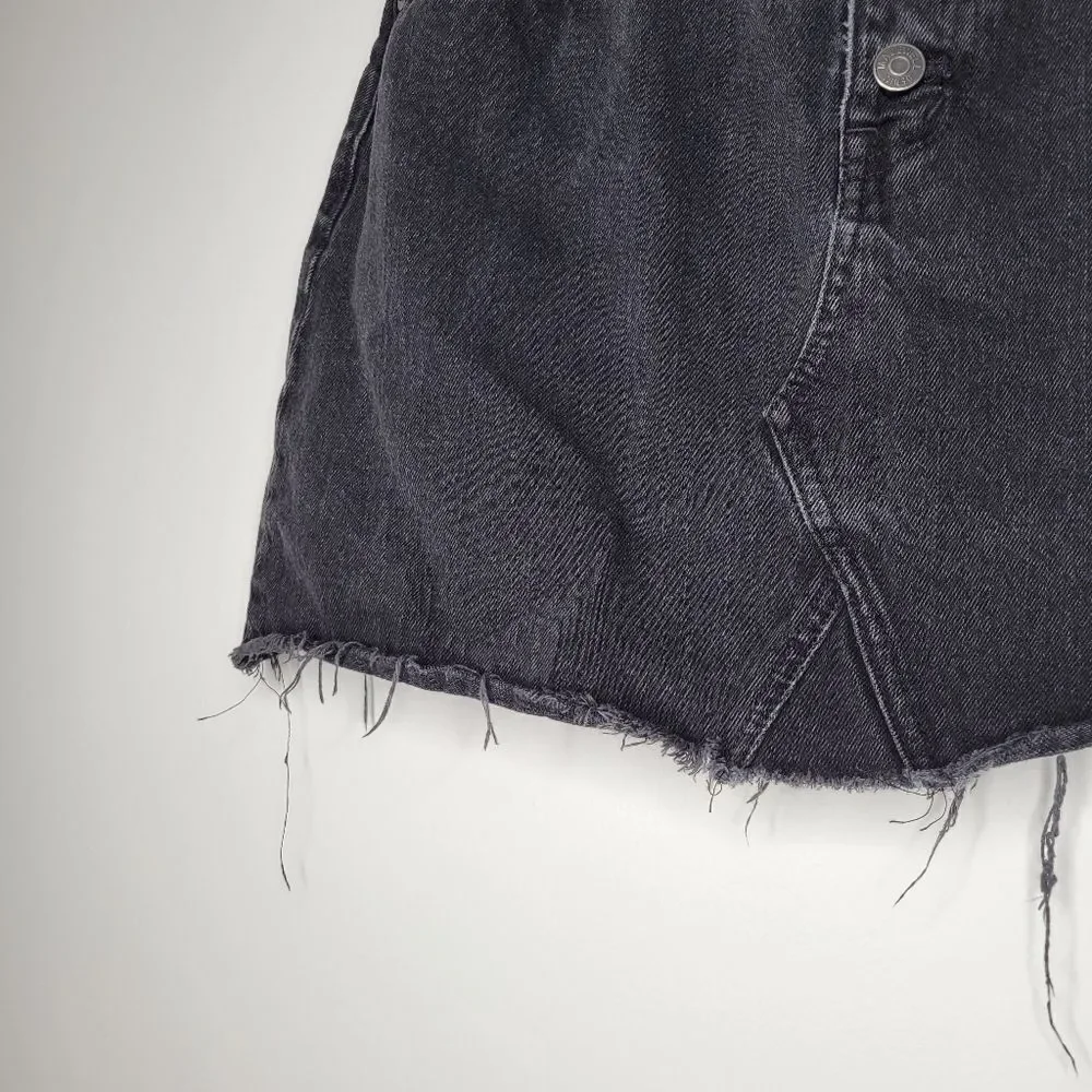 Madewell Rigid A-Line Black Denim Mini Skirt Raw Hem 28